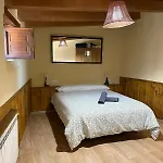 Picon Con Jardin Y Piscina Privada Ocero