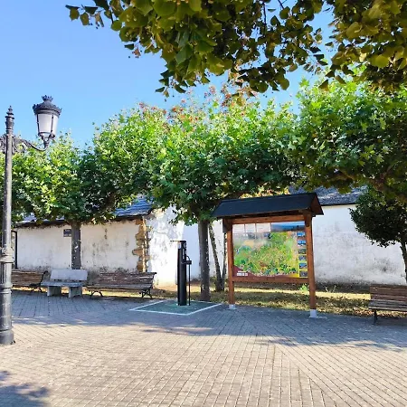 Picon Con Jardin Y Piscina Privada Ocero